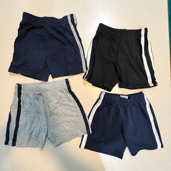 Boys 18-24 months athletic shorts - Picture 1 of 5
